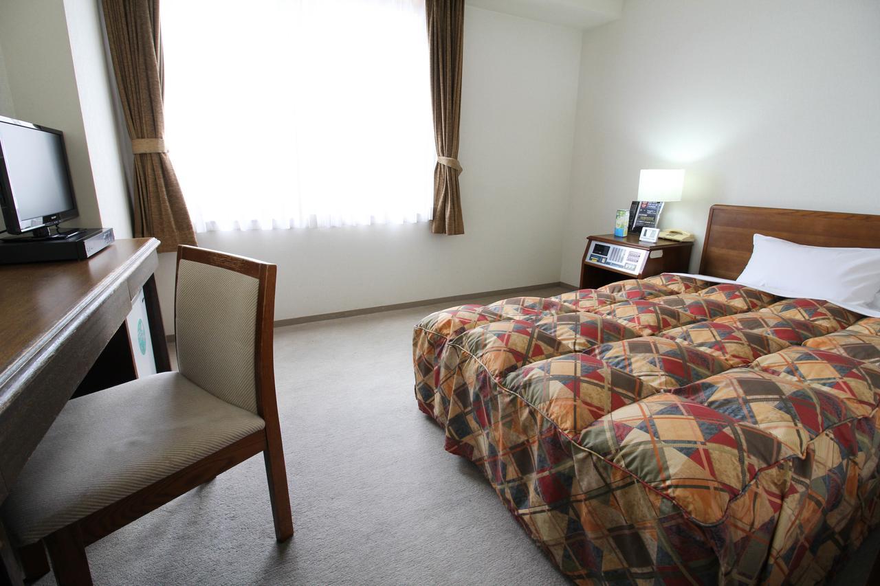 Neyagawa Trend Hotel Eksteriør bilde